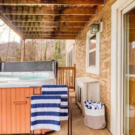 Chestnut By Avantstay Mountain Cabin W Treetop Views Hot Tub Game Room Гатлинбург Экстерьер фото