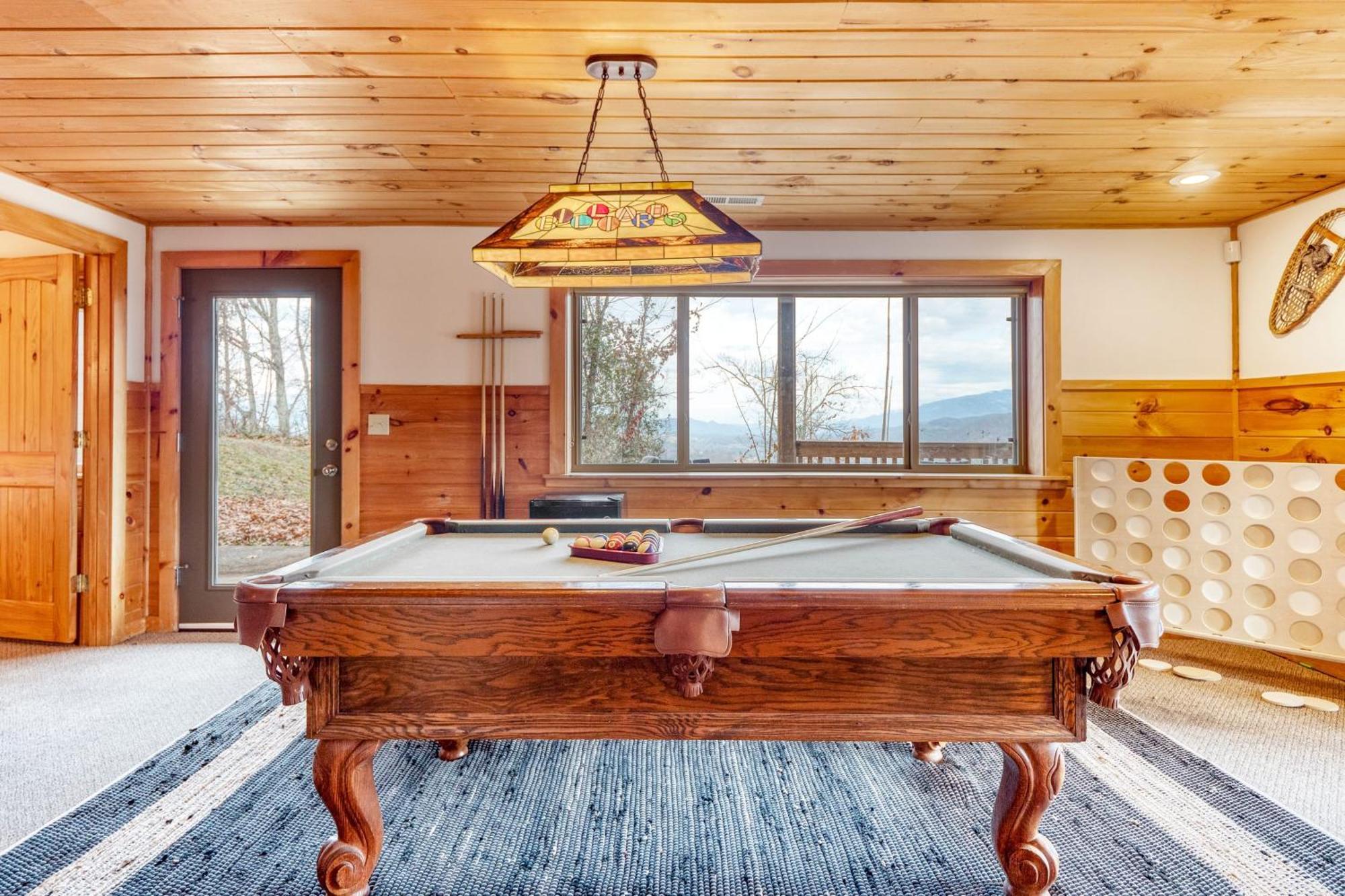 Chestnut By Avantstay Mountain Cabin W Treetop Views Hot Tub Game Room Гатлинбург Экстерьер фото